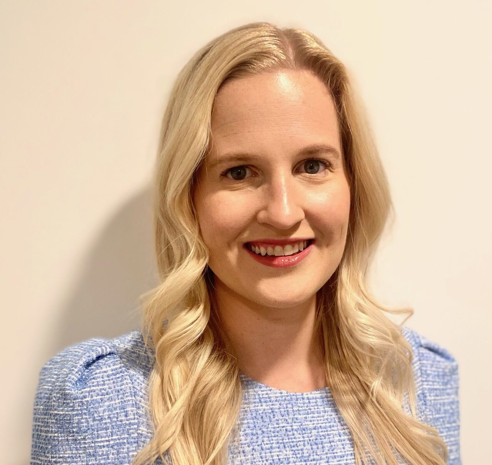 Headshot of Lauren York