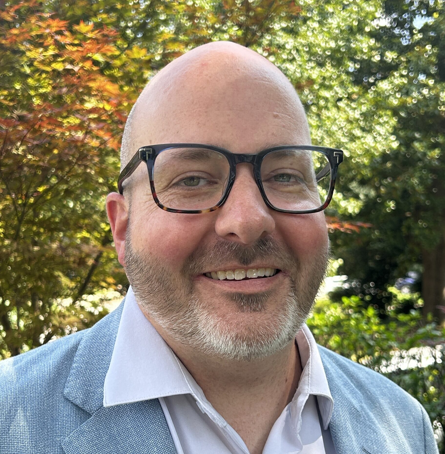 Headshot of Dr. Andrew Kelly